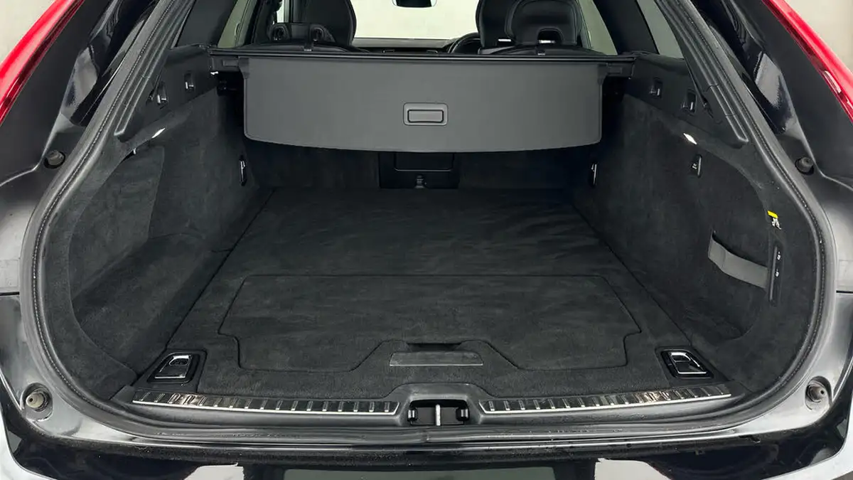 2018-volvo-v90-20-t4-r-design-pro-big-14