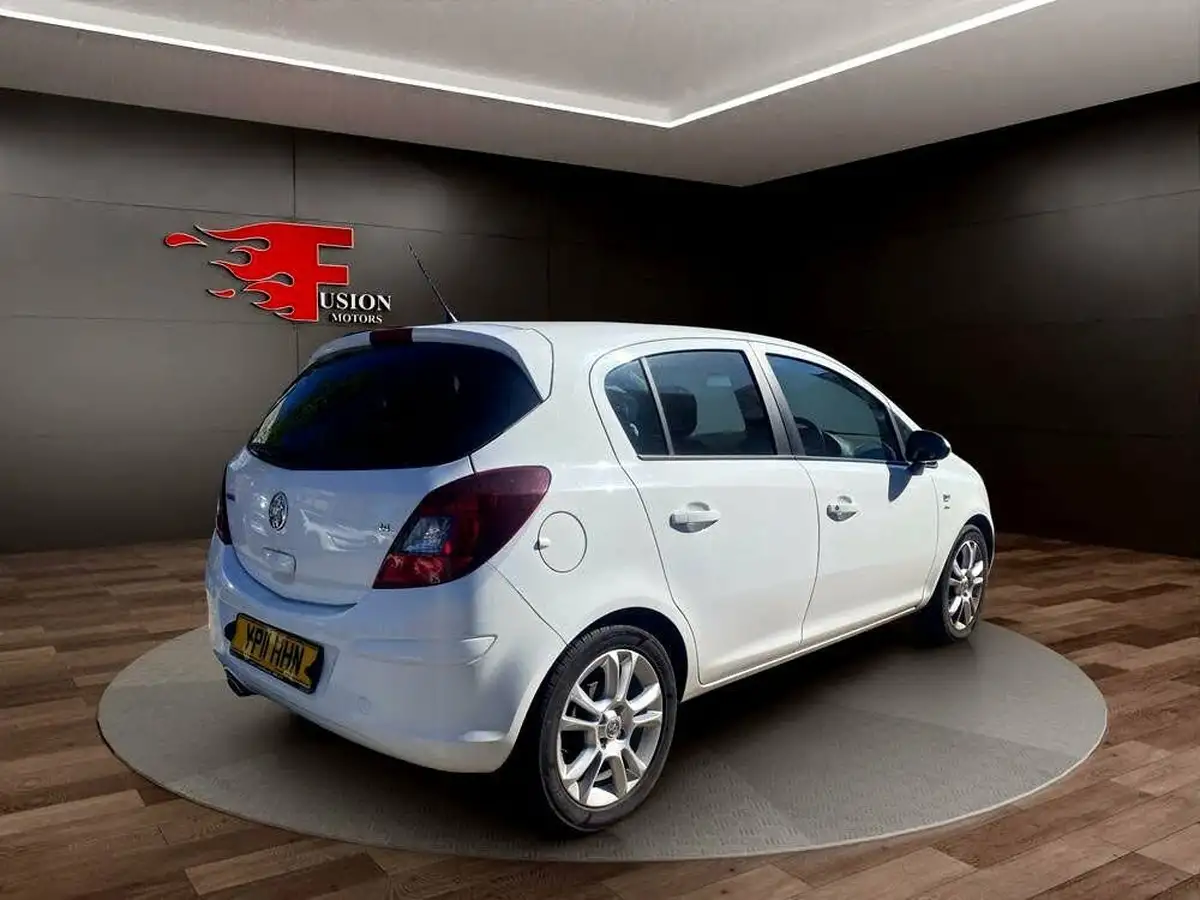 2011-vauxhall-corsa-14-sxi-100ps-5d-1364cc-auto-big-4
