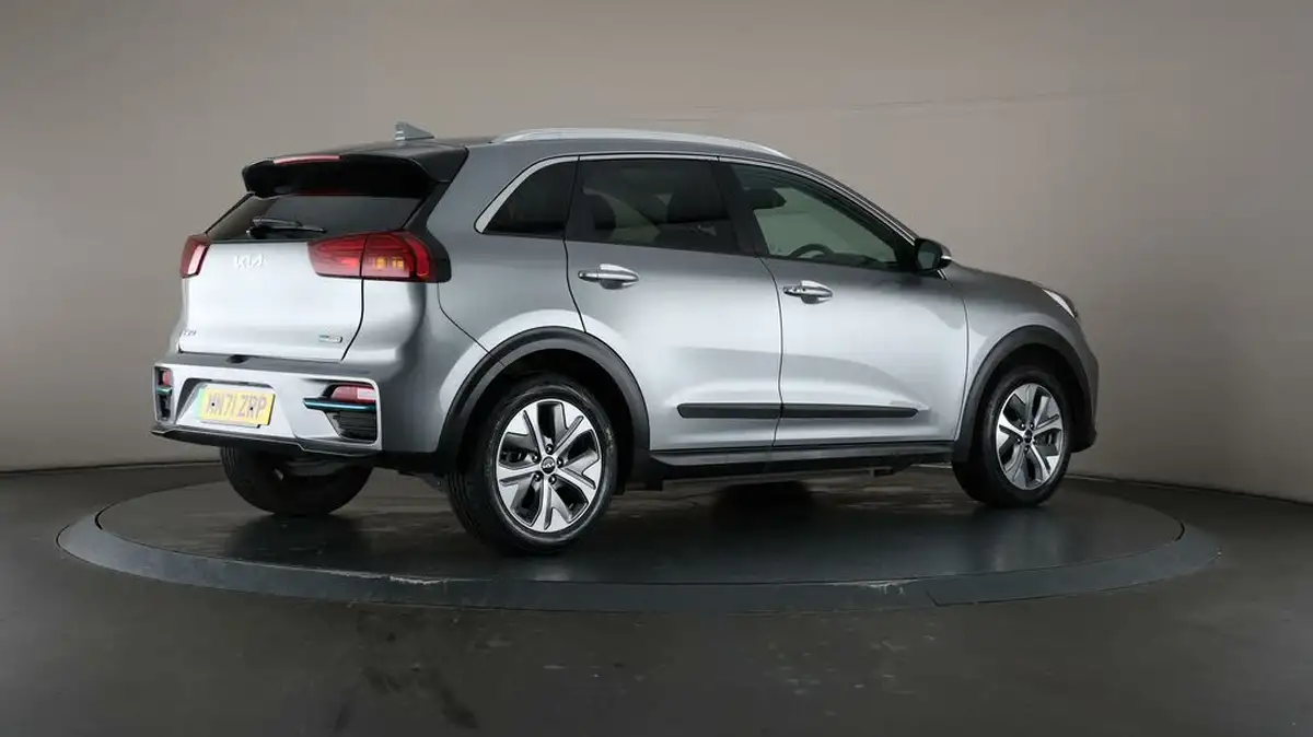2022-kia-e-niro-ev-2-64-big-6