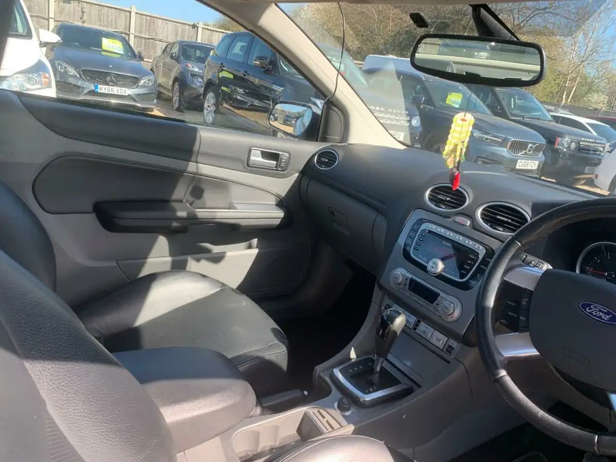 2008-ford-focus-cc-20-cc-3-auto-big-16