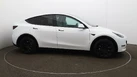 2022-tesla-model-y-e-long-range-small-39