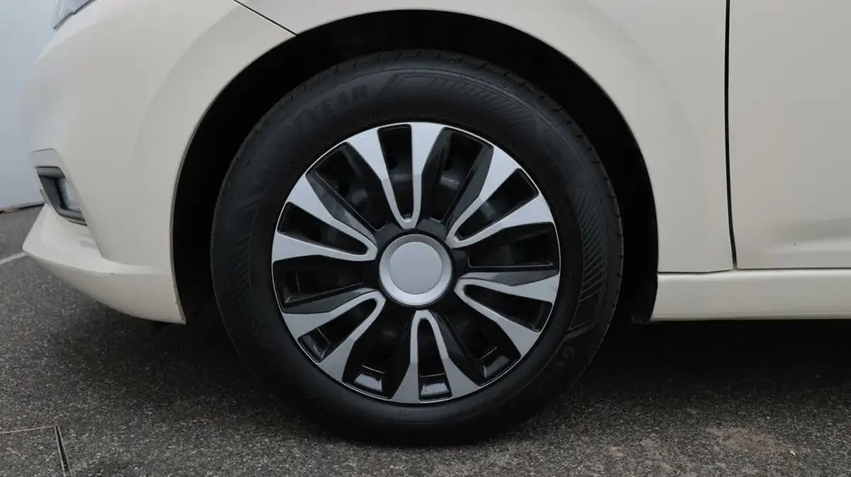 2021-nissan-micra-10-ig-t-visia-big-18