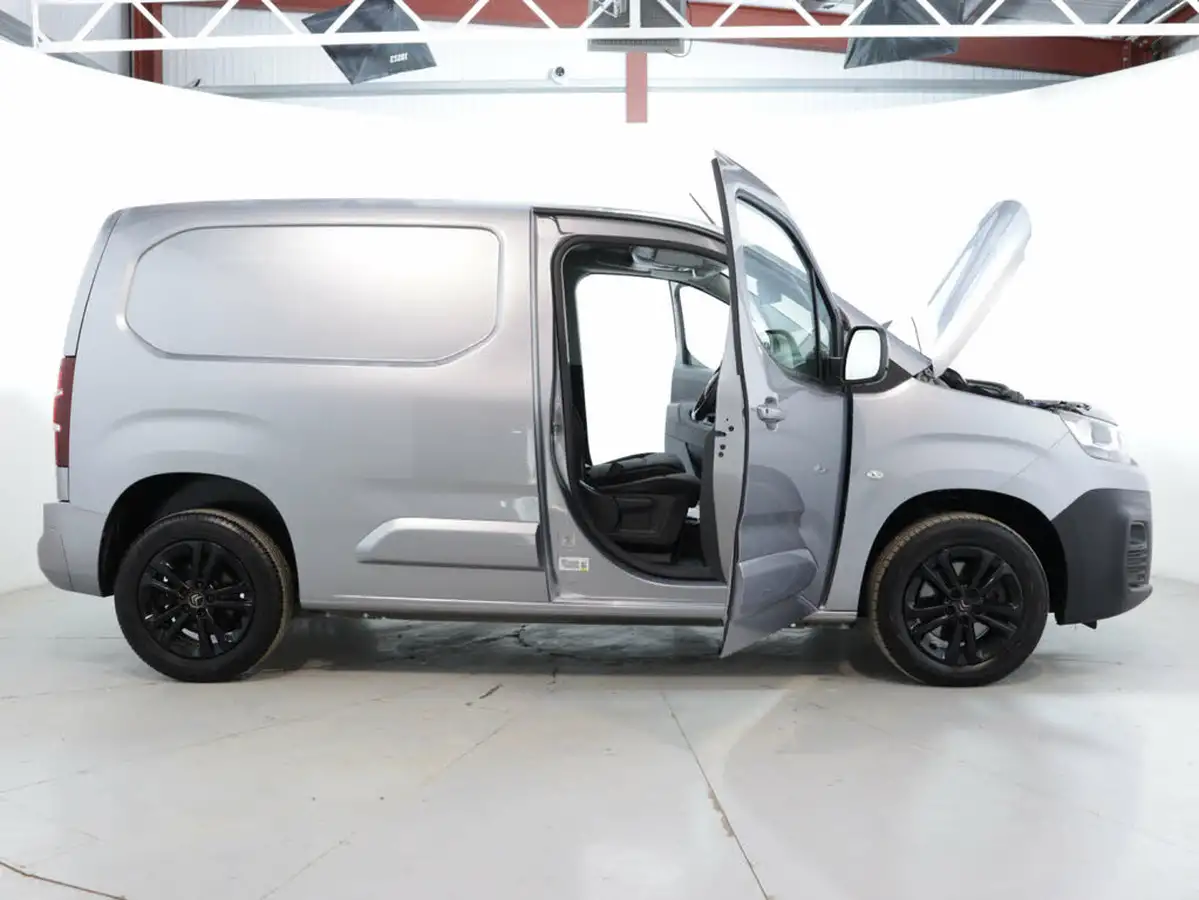 2021-citroen-berlingo-15bluehdi-1000-driver-130pseu6dt-e-ss-eat8-big-44