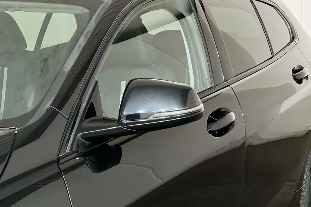 2020-bmw-1-series-15td-116d-sport-big-13