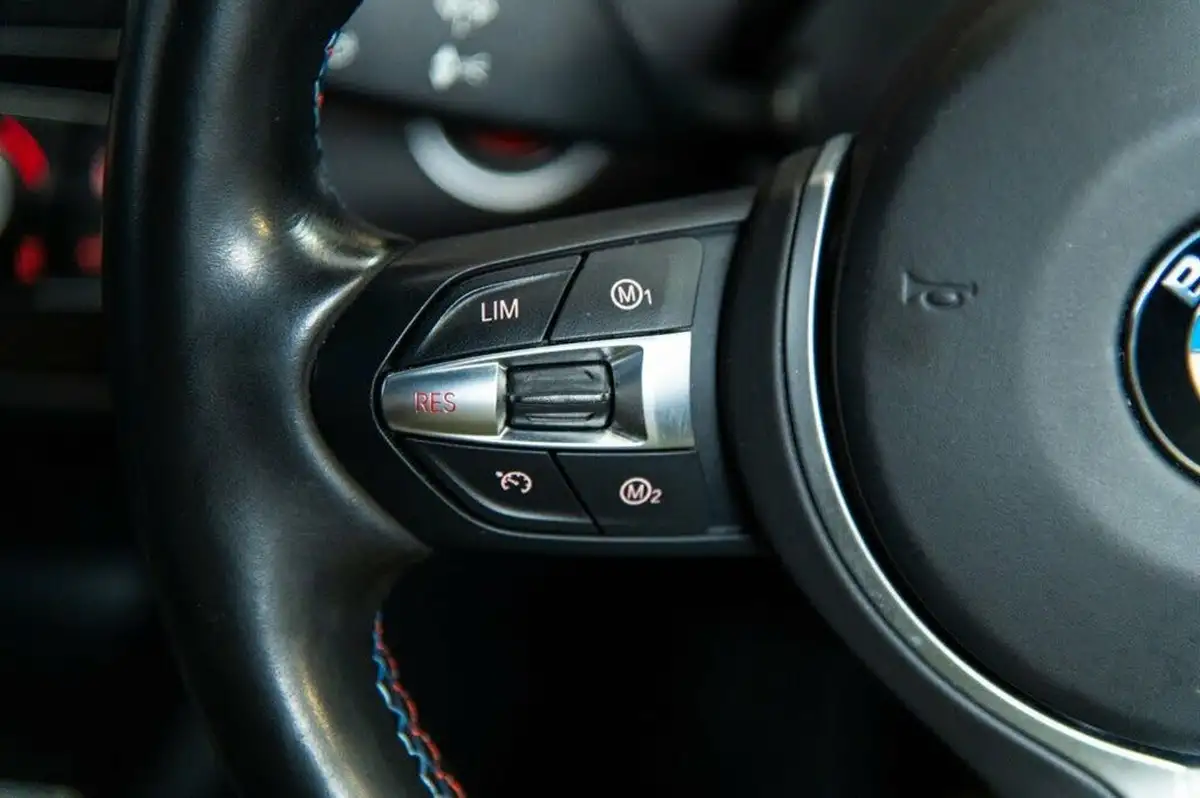 2019-bmw-2-series-30-m2-competition-big-9