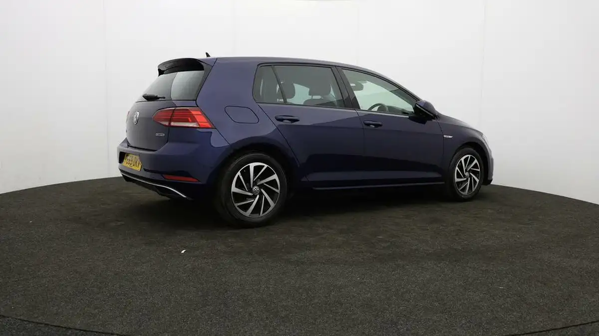2019-volkswagen-golf-sv-15-tsi-match-edition-130ps-big-54