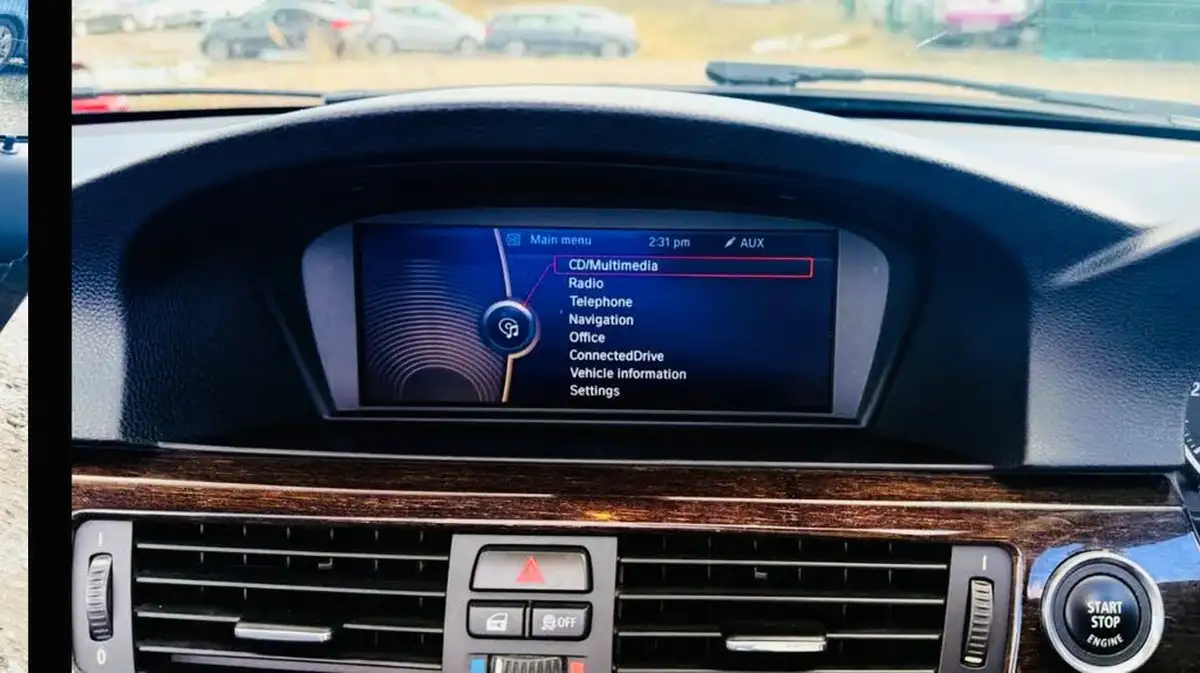 2012-bmw-3-series-20-320i-sport-plus-convertible-2d-auto-big-58