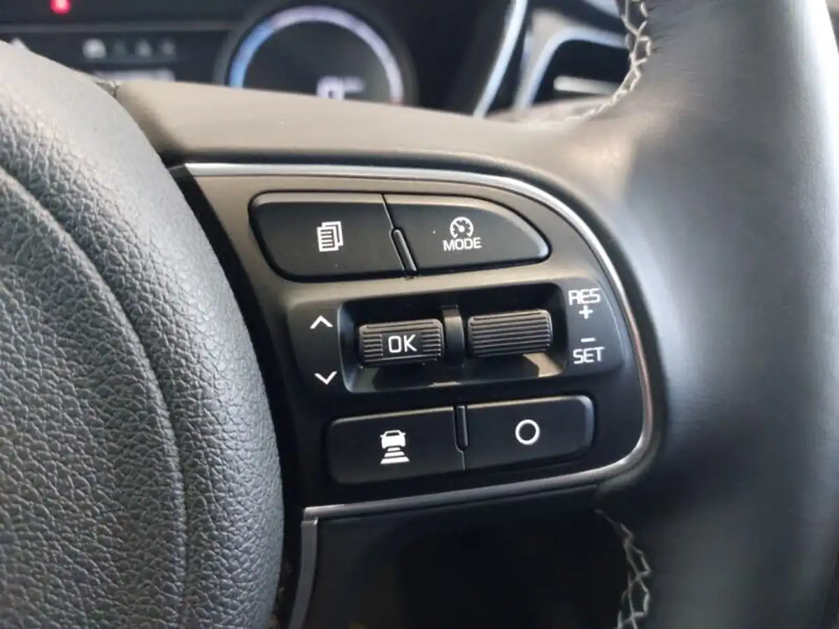 2021-kia-e-niro-ev-4-big-14