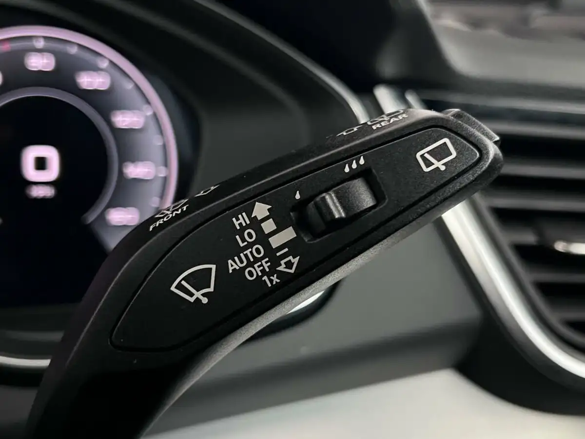 2022-audi-q5-20-45-tfsi-s-line-station-wagon-big-20