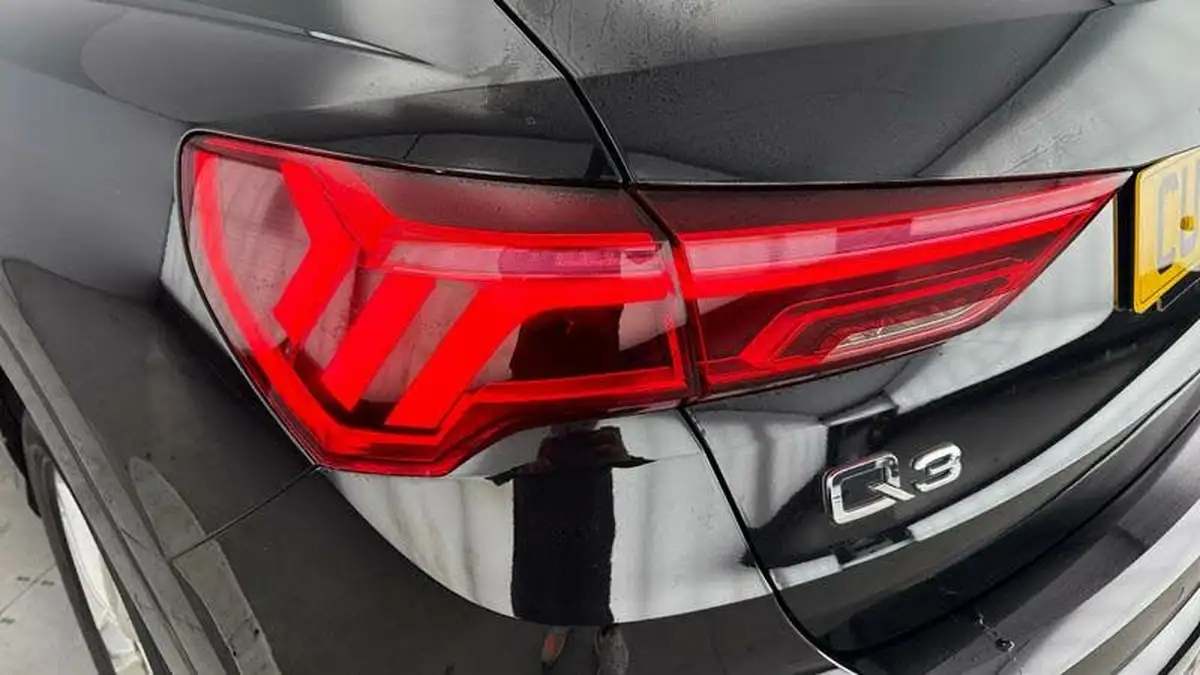2022-audi-q3-15-35-tfsi-s-line-cod-station-wagon-tronic-big-30