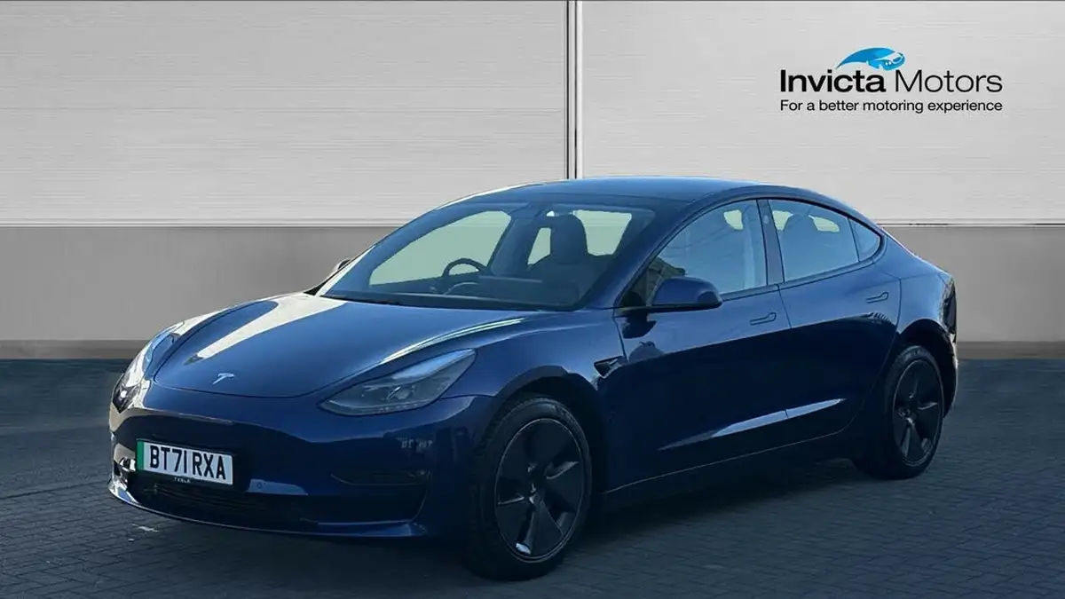 2021-tesla-model-3-e-long-range-awd-big-6