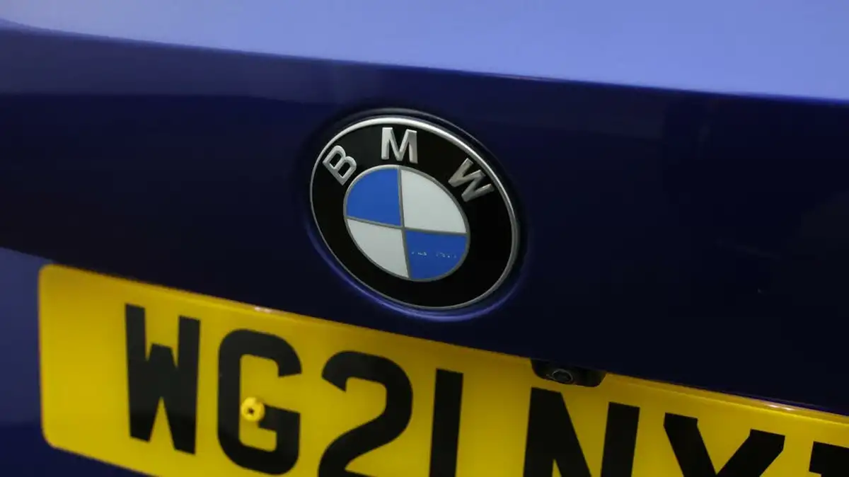 2021-bmw-3-series-20td-320d-m-sport-mht-touring-5d-big-19
