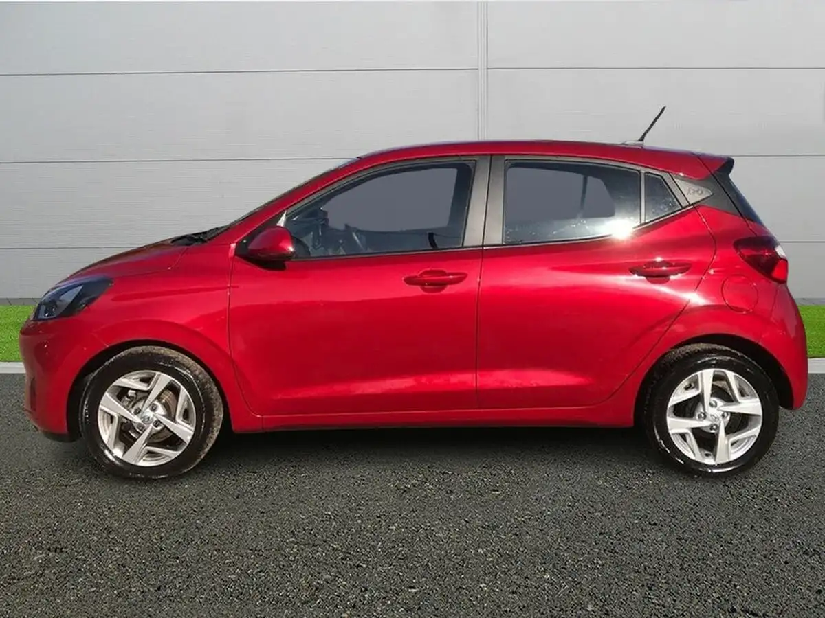 2023-hyundai-i10-12-se-connect-auto-big-3