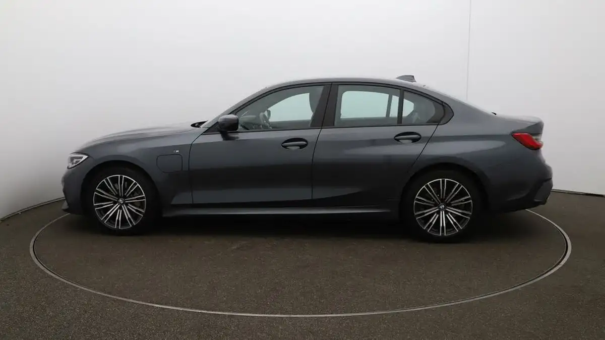 2021-bmw-3-series-20-330e-m-sport-tech-packpro-pack-saloon-4d-big-57