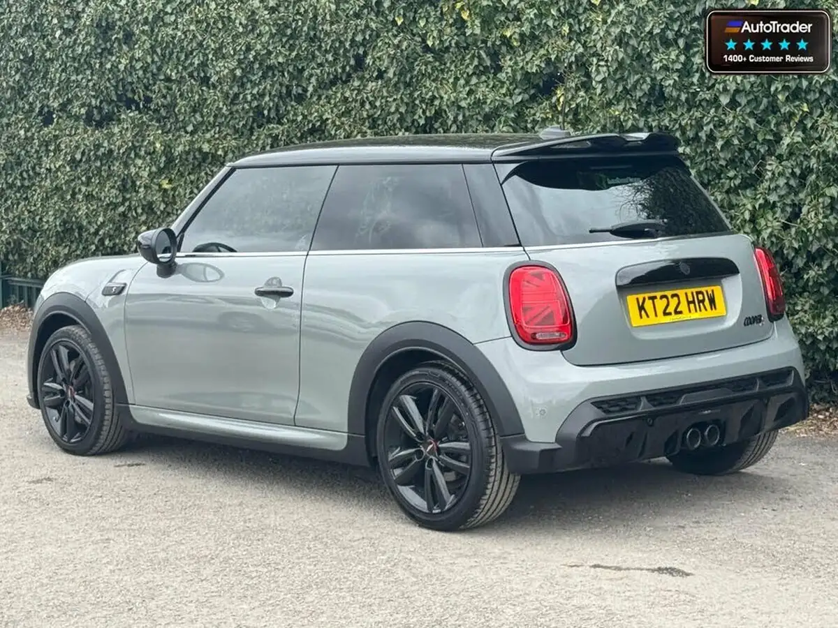 2022-mini-cooper-20-cooper-s-sport-hatchback-3d-big-6