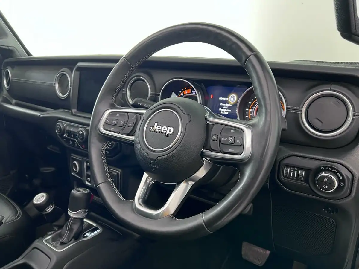 2019-jeep-wrangler-22-multijet-ii-overland-hard-3d-big-25