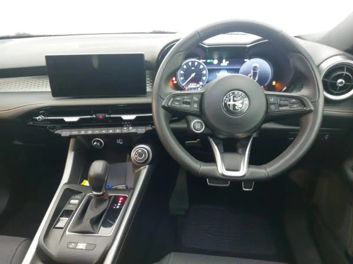 2023-alfa-romeo-tonale-15-ti-big-6