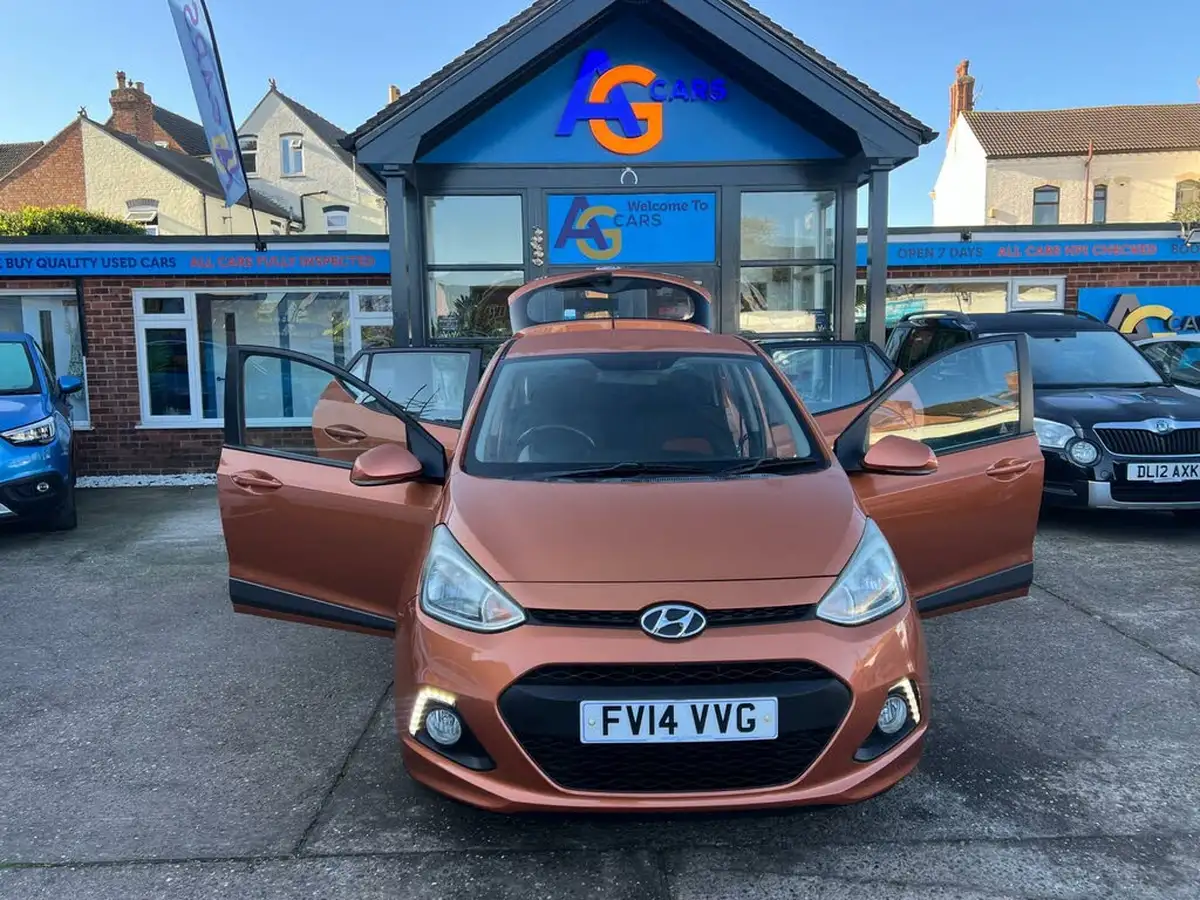 2014-hyundai-i10-10-premium-big-54