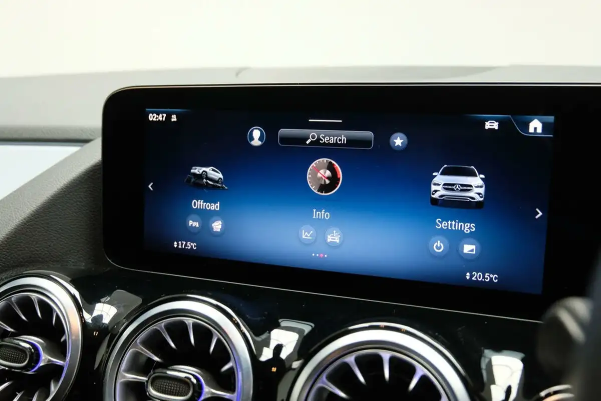 2023-mercedes-benz-gla-class-20d-gla-220d-amg-line-premium-suv-big-28