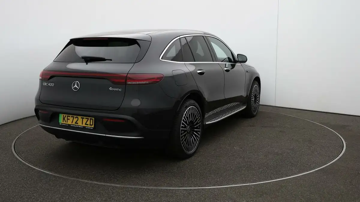 2022-mercedes-benz-eqc-e-eqc-400-amg-line-premium-big-50