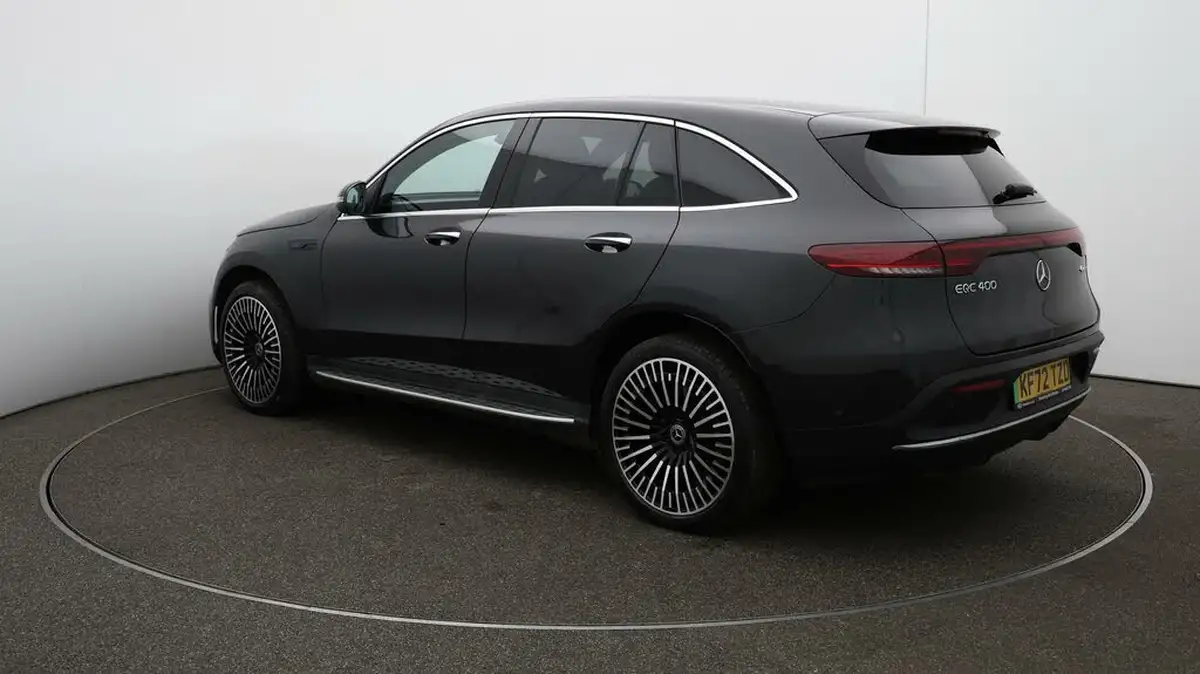 2022-mercedes-benz-eqc-e-eqc-400-amg-line-premium-big-5