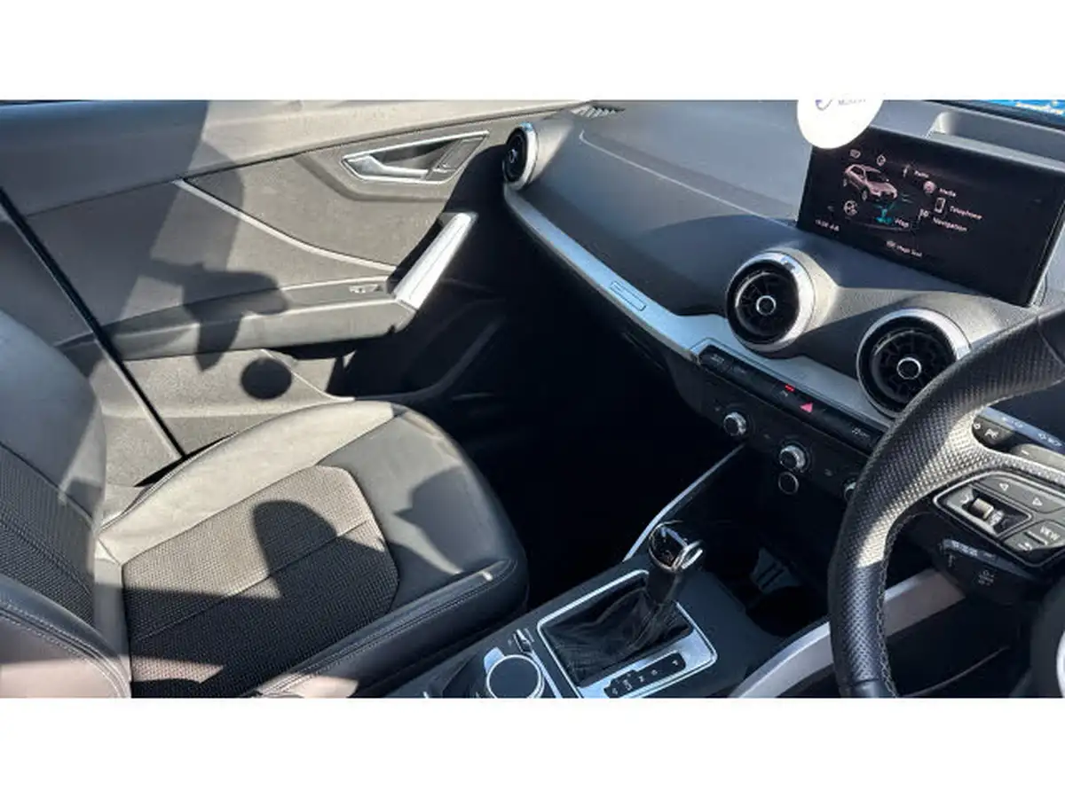 2021-audi-q2-15-35-tfsi-s-line-tronic-big-13