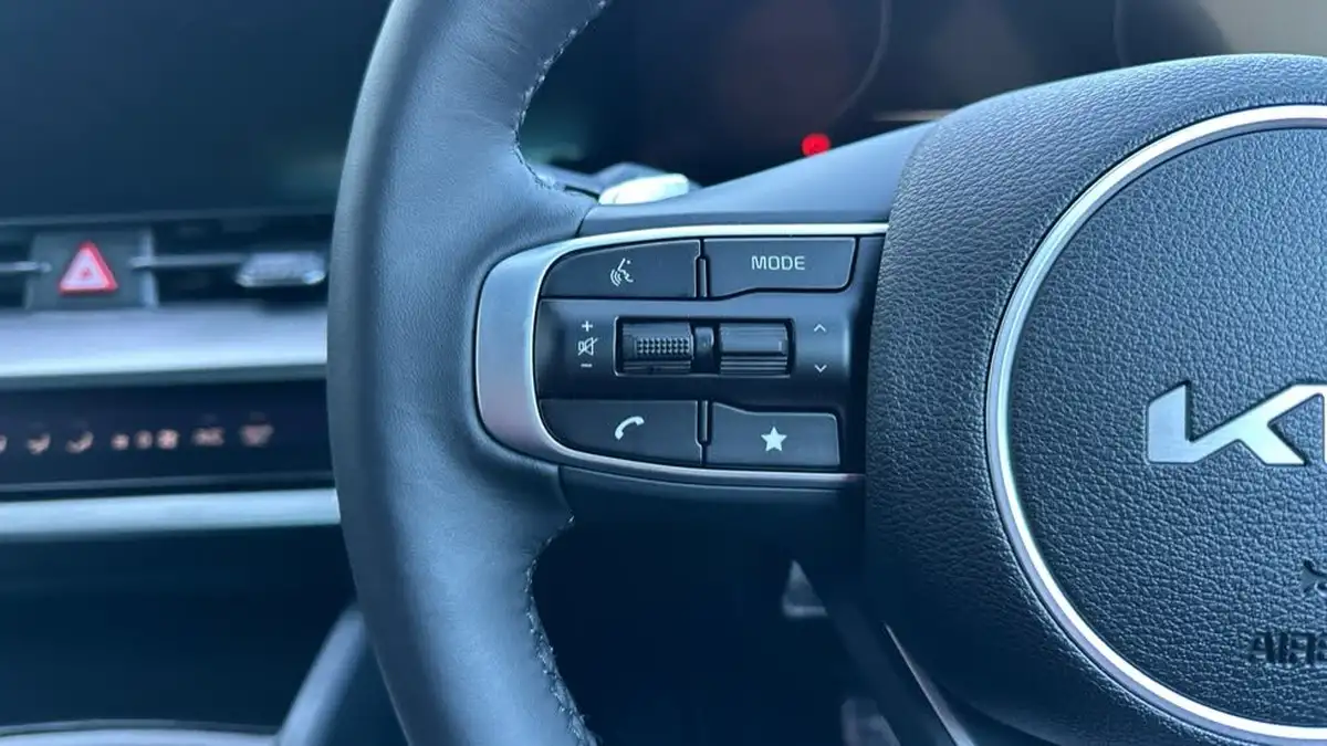 2025-kia-sportage-16-t-gdi-gt-line-s-207bhp-awd-hev-auto-big-13