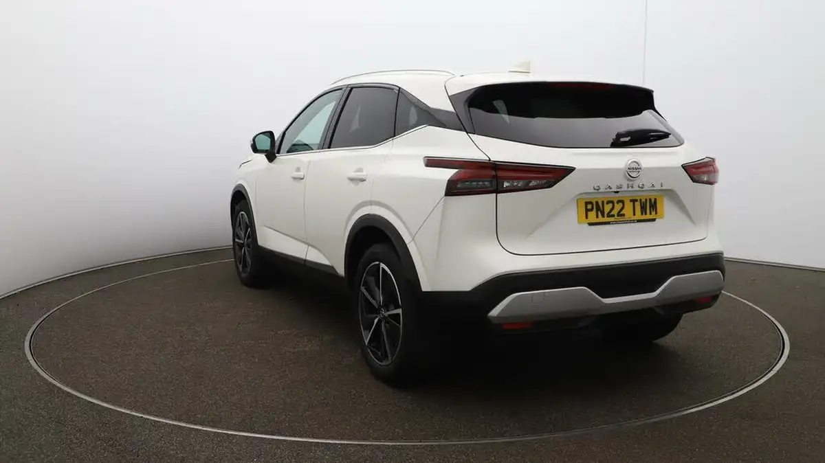 2022-nissan-qashqai-13-dig-t-tekna-158ps-xtronic-big-52