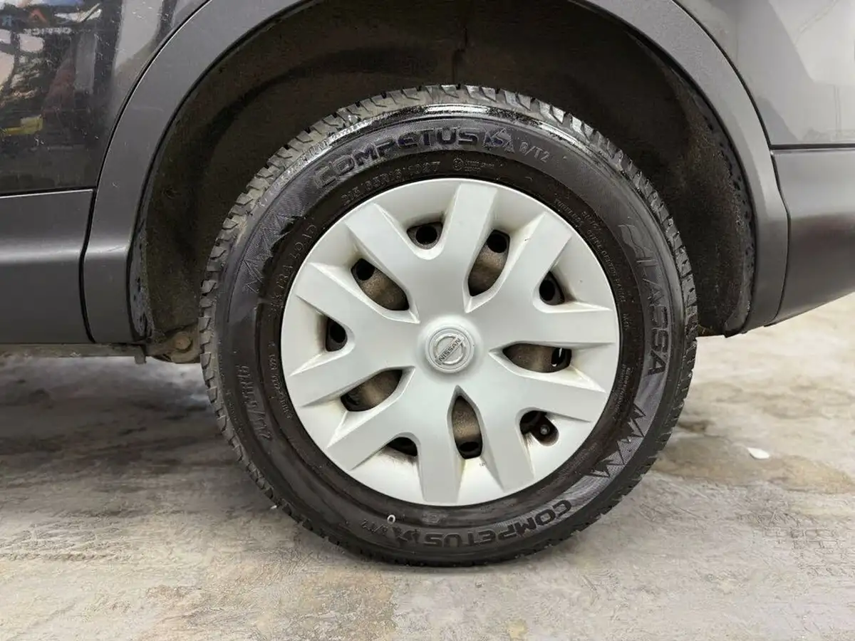 2014-nissan-qashqai-15dci-visia-big-12