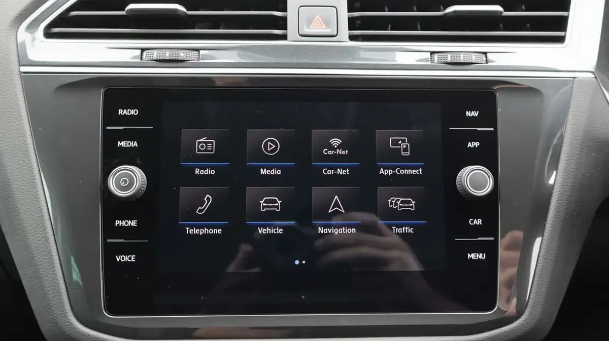 2019-volkswagen-tiguan-20tdi-match-150ps-dsg-big-11