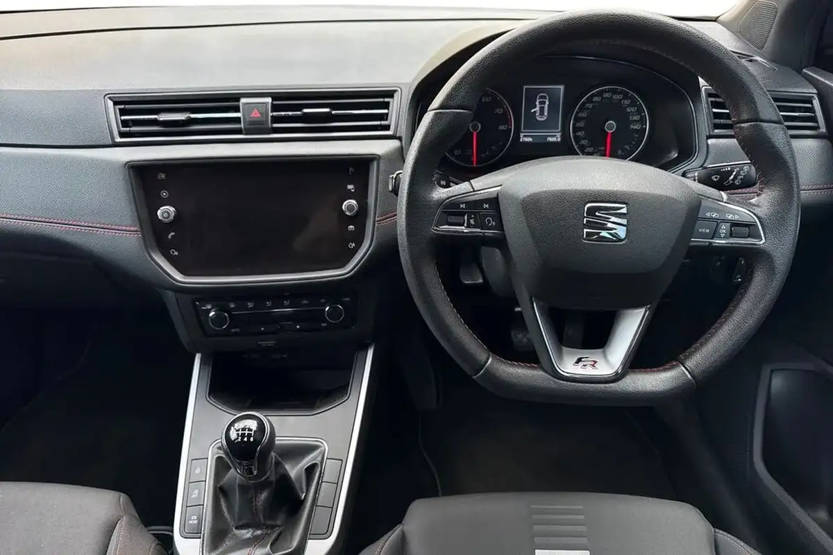 2021-seat-arona-10-tsi-fr-110ps-big-17