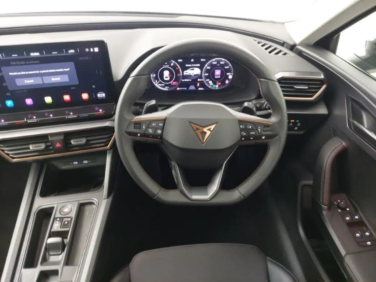 2024-cupra-leon-nf-15-etsi-v1-hatchback-big-10