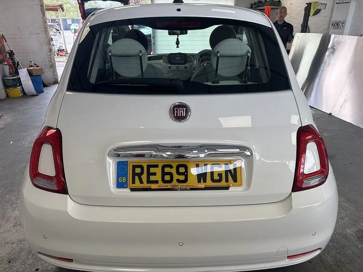2020-fiat-500-09-twinair-lounge-big-5