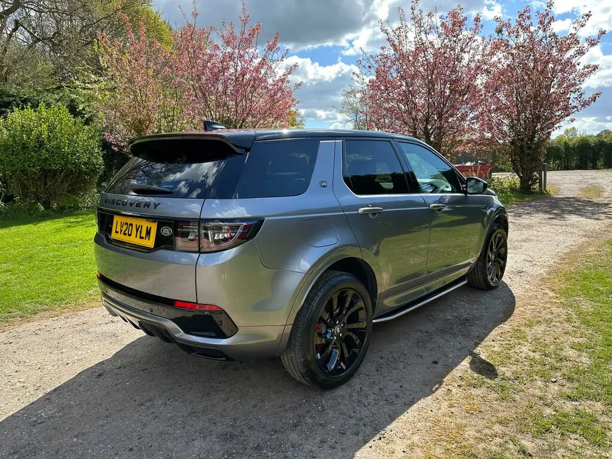 2020-land-rover-discovery-sport-20-d180-r-dynamic-se-big-1