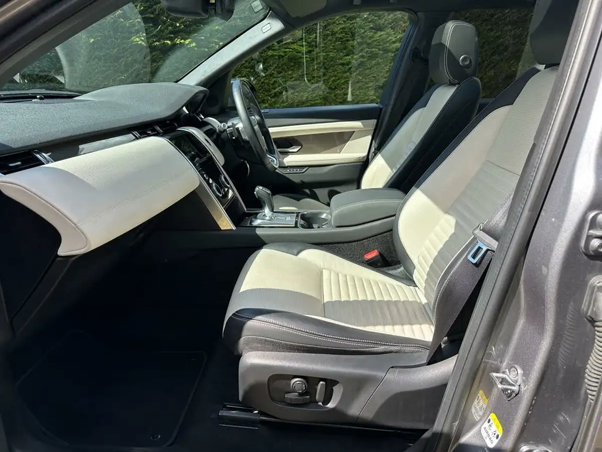 2020-land-rover-discovery-sport-20-d180-r-dynamic-se-big-28