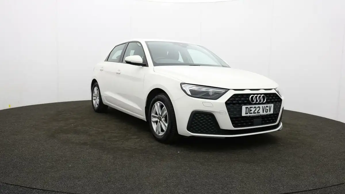 2022-audi-a1-10-25-tfsi-technik-big-40