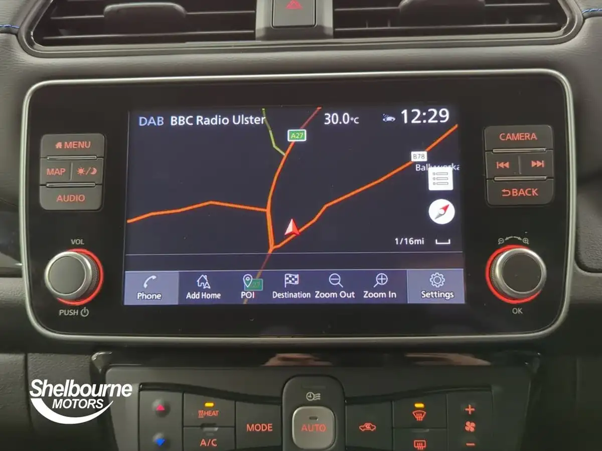 2024-nissan-leaf-e-e-tekna-59kwh-big-30