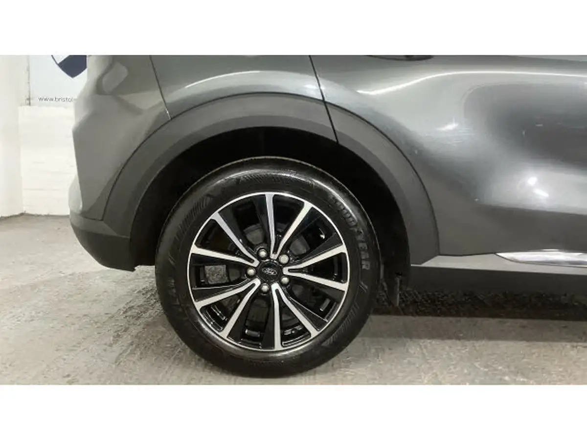 2024-ford-puma-suv-10-titanium-125ps-auto-big-6