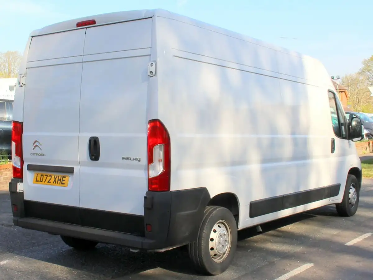 2022-citroen-relay-22bluehdi-35-l3h2-enterprise-panel-big-1