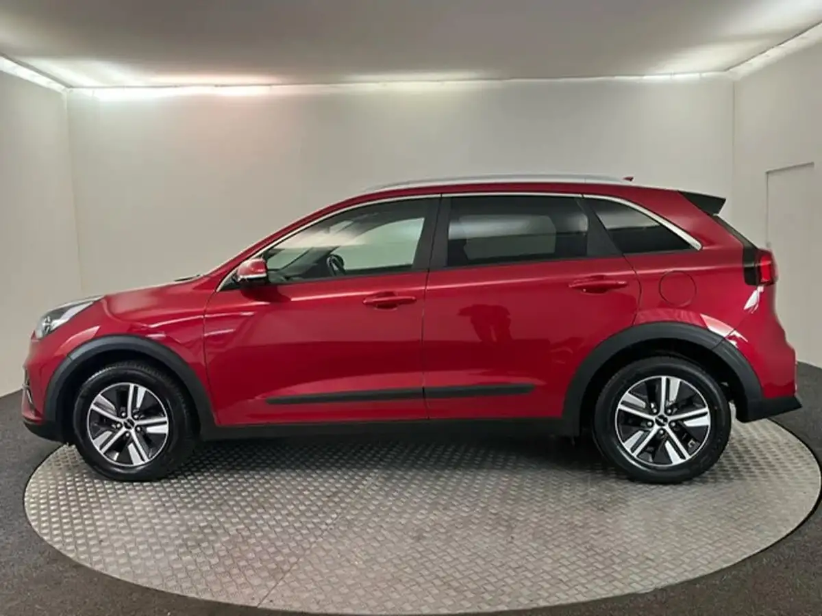 2022-kia-niro-16-gdi-2-139bhp-156kwh-big-4