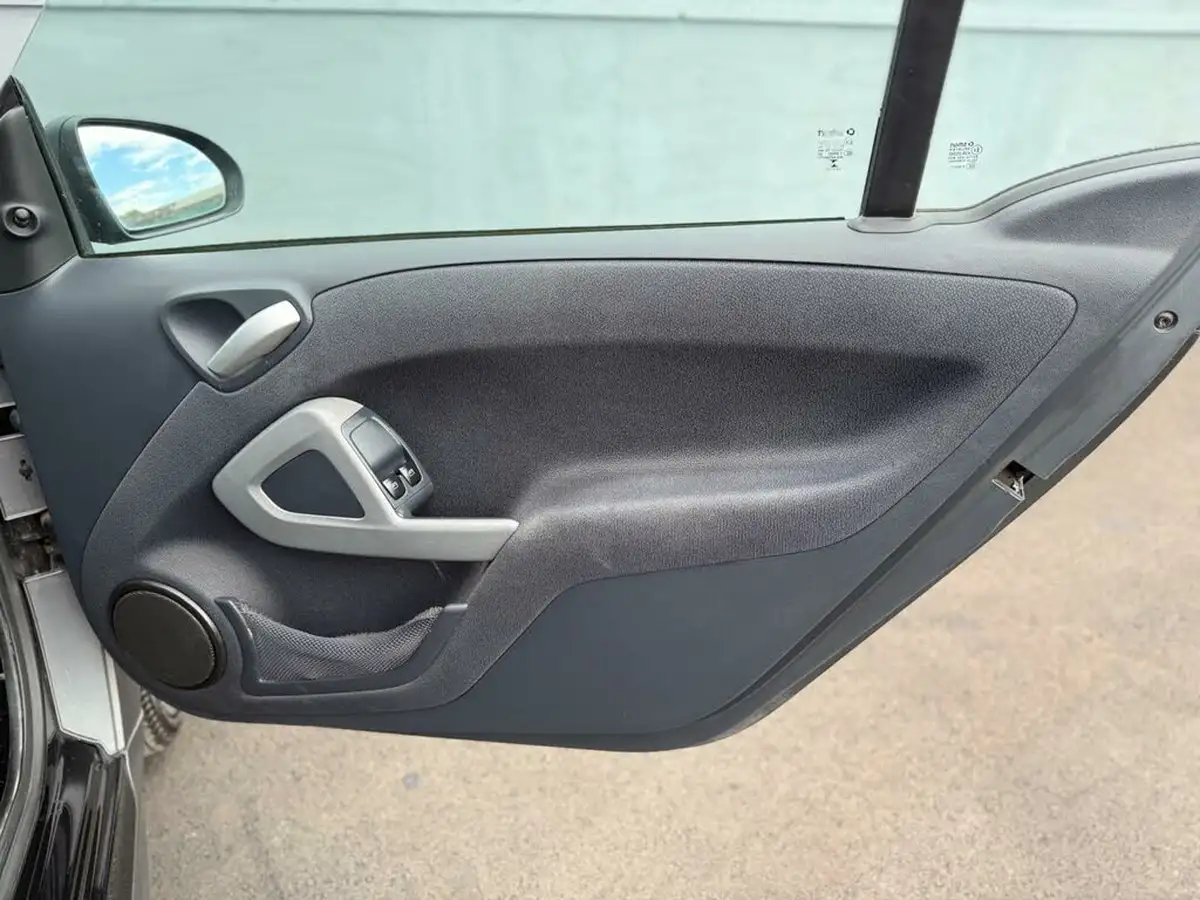 2014-smart-fortwo-10-pulse-83bhp-coupe-big-13