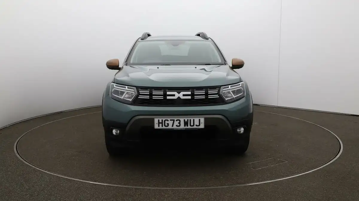 2024-dacia-duster-13-tce-extreme-150bhp-1332cc-edc-big-2