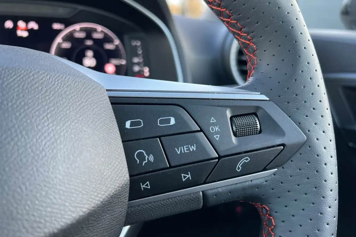 2024-seat-arona-10-tsi-fr-limited-edition-dsg-big-22