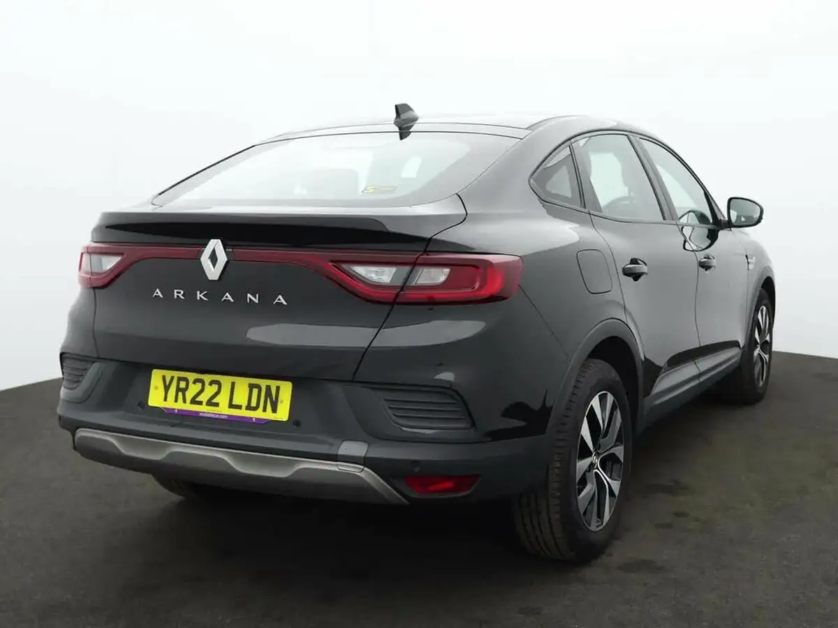 2022-renault-arkana-13-tce-iconic-big-4