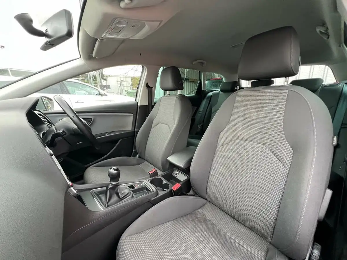 2020-seat-leon-16tdi-se-dynamic-estate-big-26