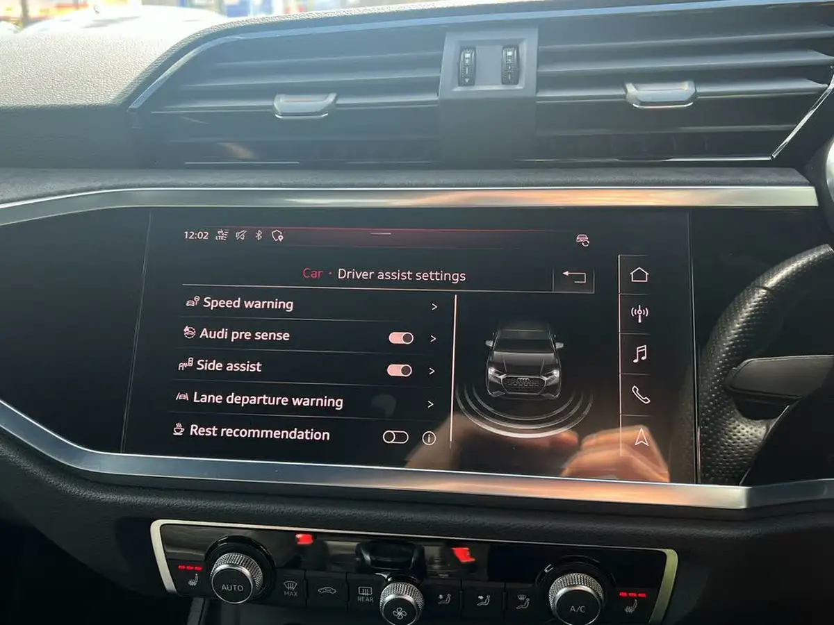 2021-audi-rs-q3-25-tfsi-audi-sport-edition-sportback-big-38