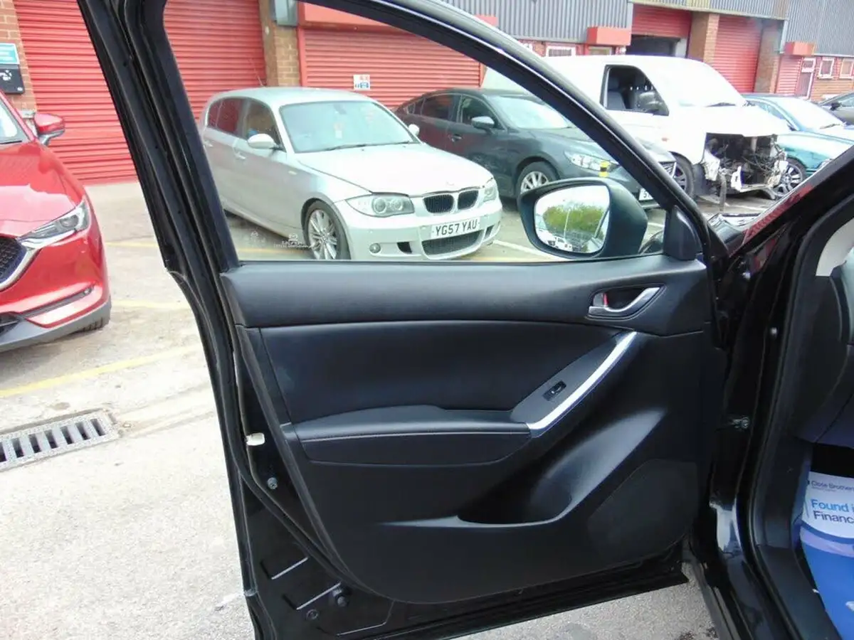 2013-mazda-cx-5-big-37