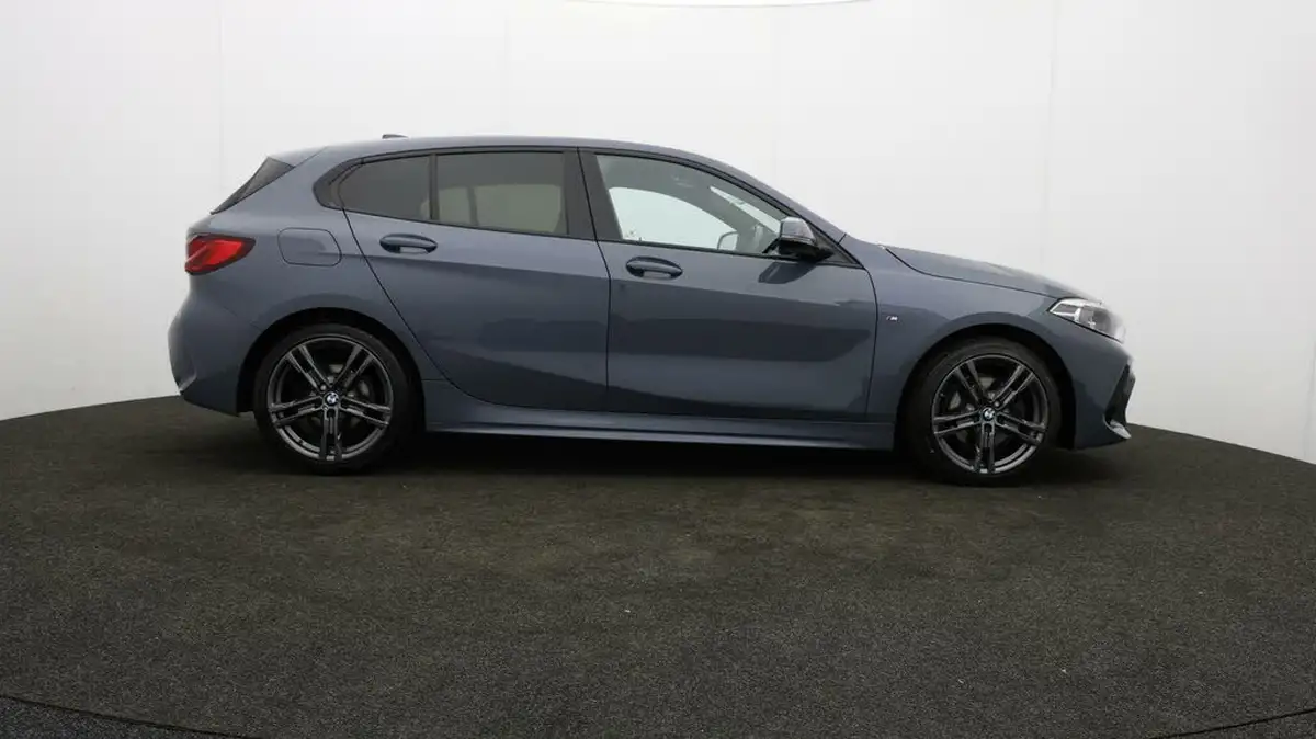 2019-bmw-1-series-15td-116d-m-sport-114bhp-5d-dct-big-35