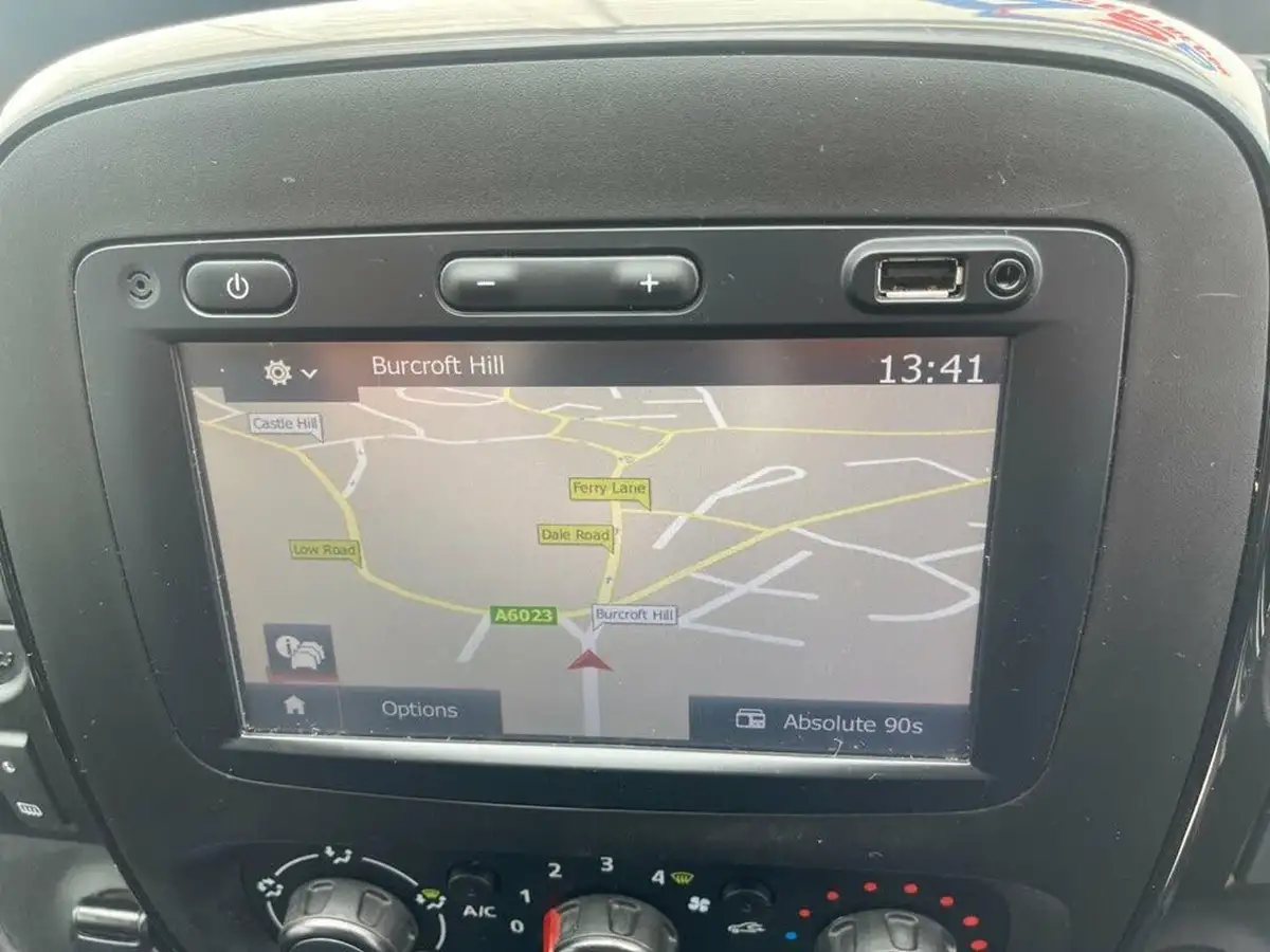 2018-vauxhall-vivaro-16cdti-sportive-2900-l2h1-120pseu6-panel-big-7