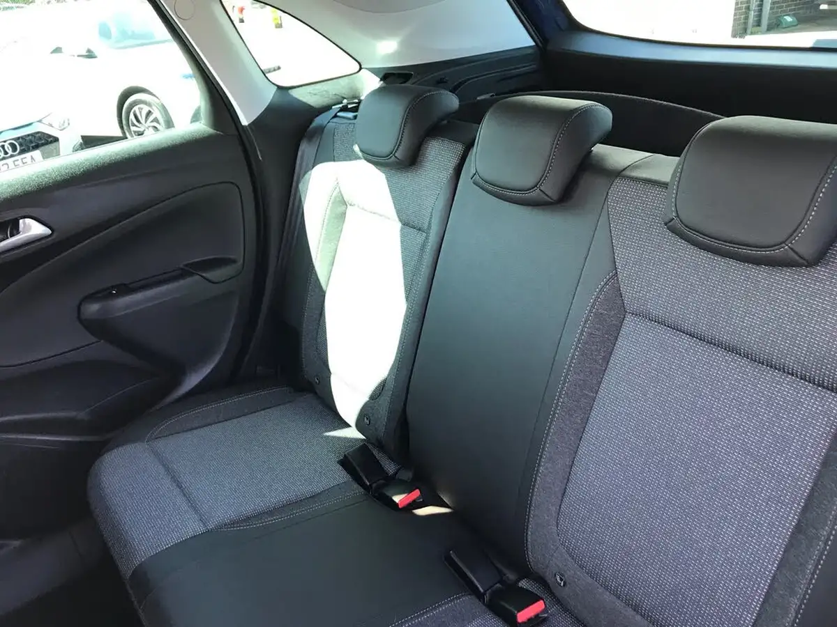 2022-vauxhall-crossland-12-elite-edition-130ps-auto-big-5